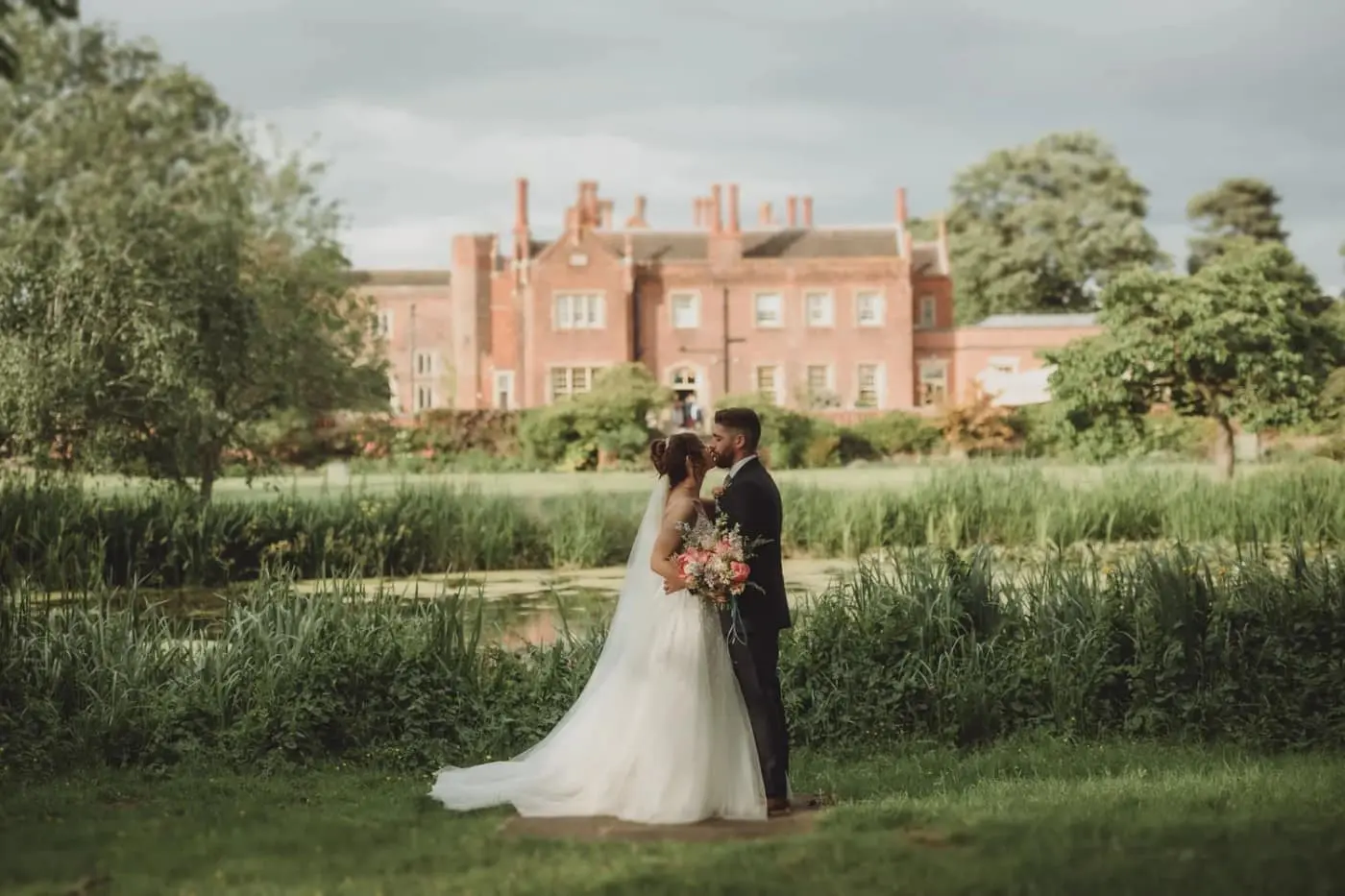 Hodsock Priory wedding photography — photo 2 of 22